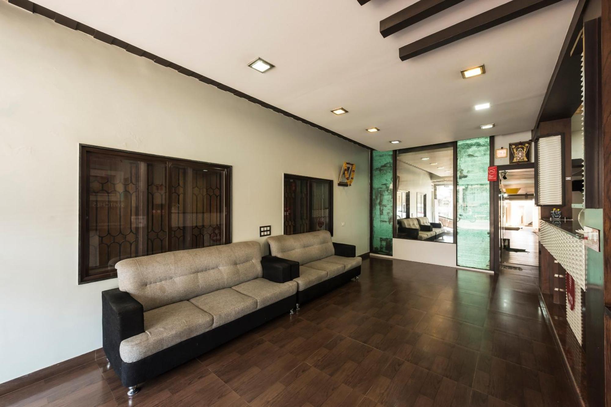 Hotel O Sri Venkatesha Residency Chikmagalur Bagian luar foto