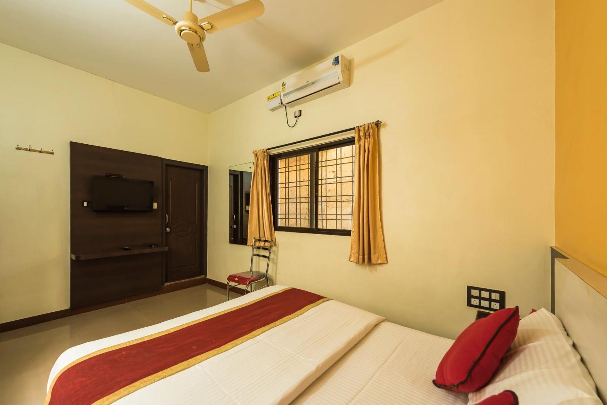 Hotel O Sri Venkatesha Residency Chikmagalur Bagian luar foto
