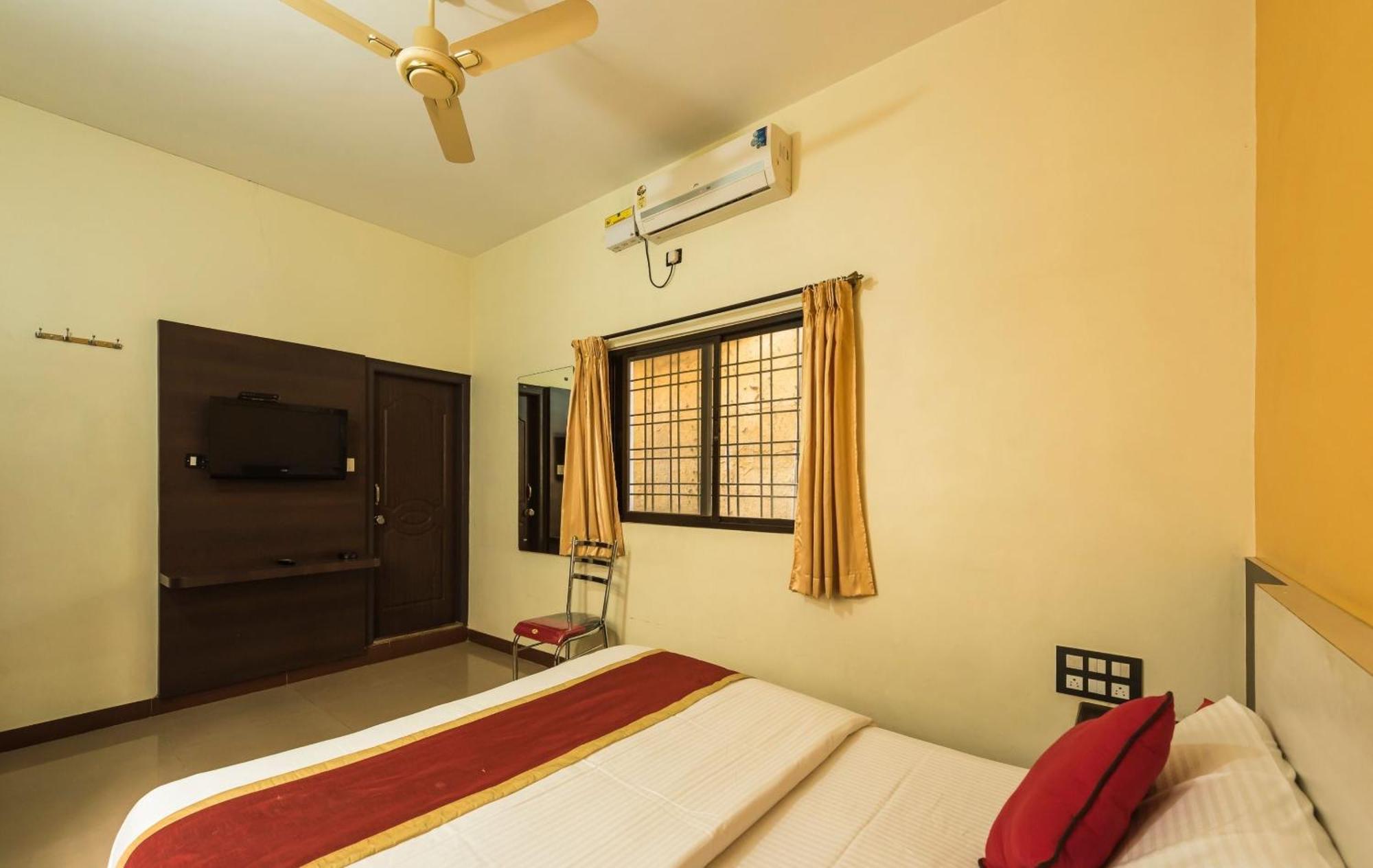 Hotel O Sri Venkatesha Residency Chikmagalur Bagian luar foto
